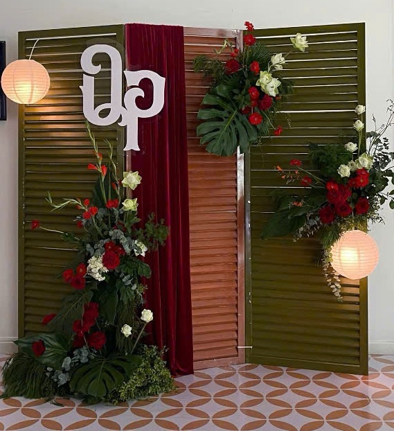 Cho thuê Cửa lá xách trang trí decor đủ màu