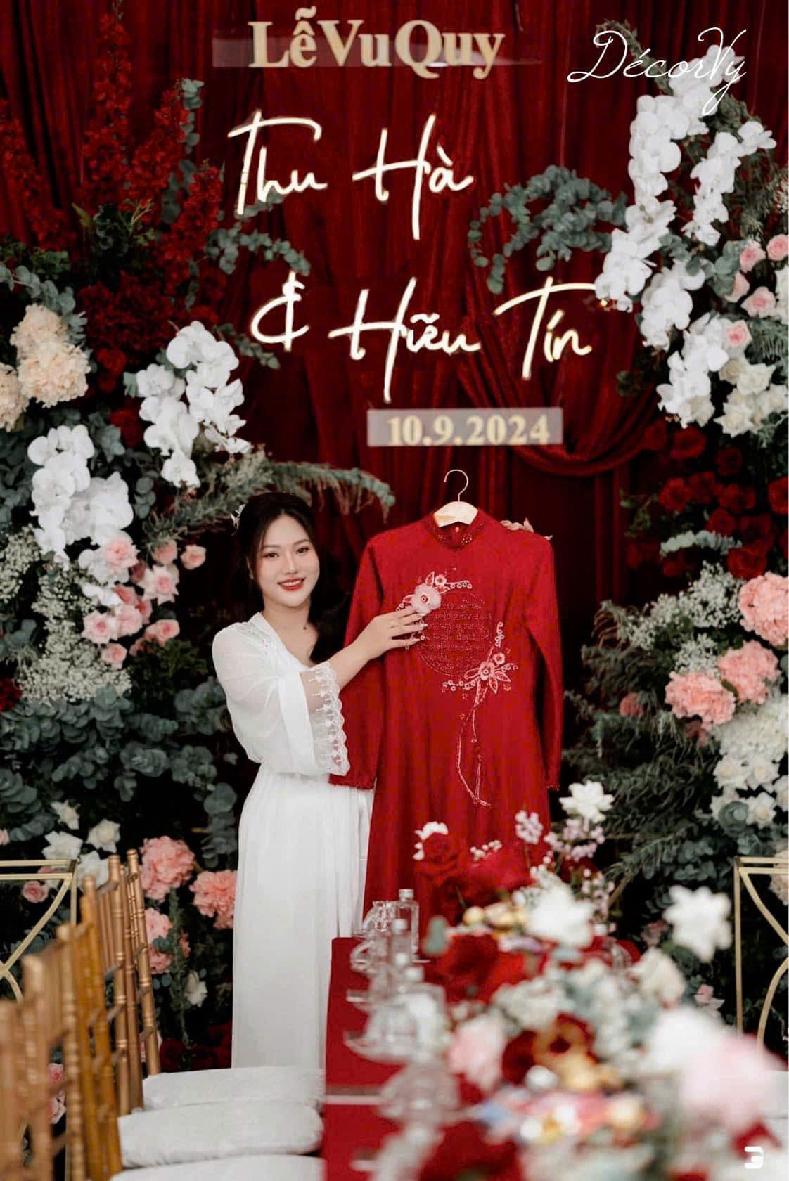 Trang trí Gia tiên tông full đỏ 